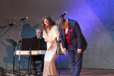 "W krainie uśmiechu" - koncert w Parku im. Miasta Roth