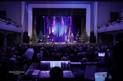 Fotorelacja z Gali Sylwestrowej 2025 w Raciborskim Centrum Kultury