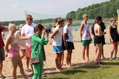 Rodzinny turniej siatkówki plażowej
