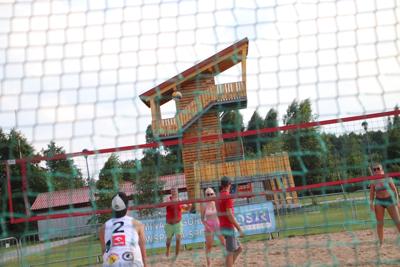 Rodzinny turniej siatkówki plażowej