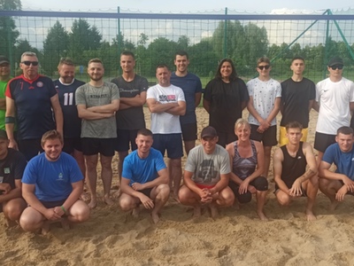 Noc Sportowa - Turniej Trójek Siatkarskich