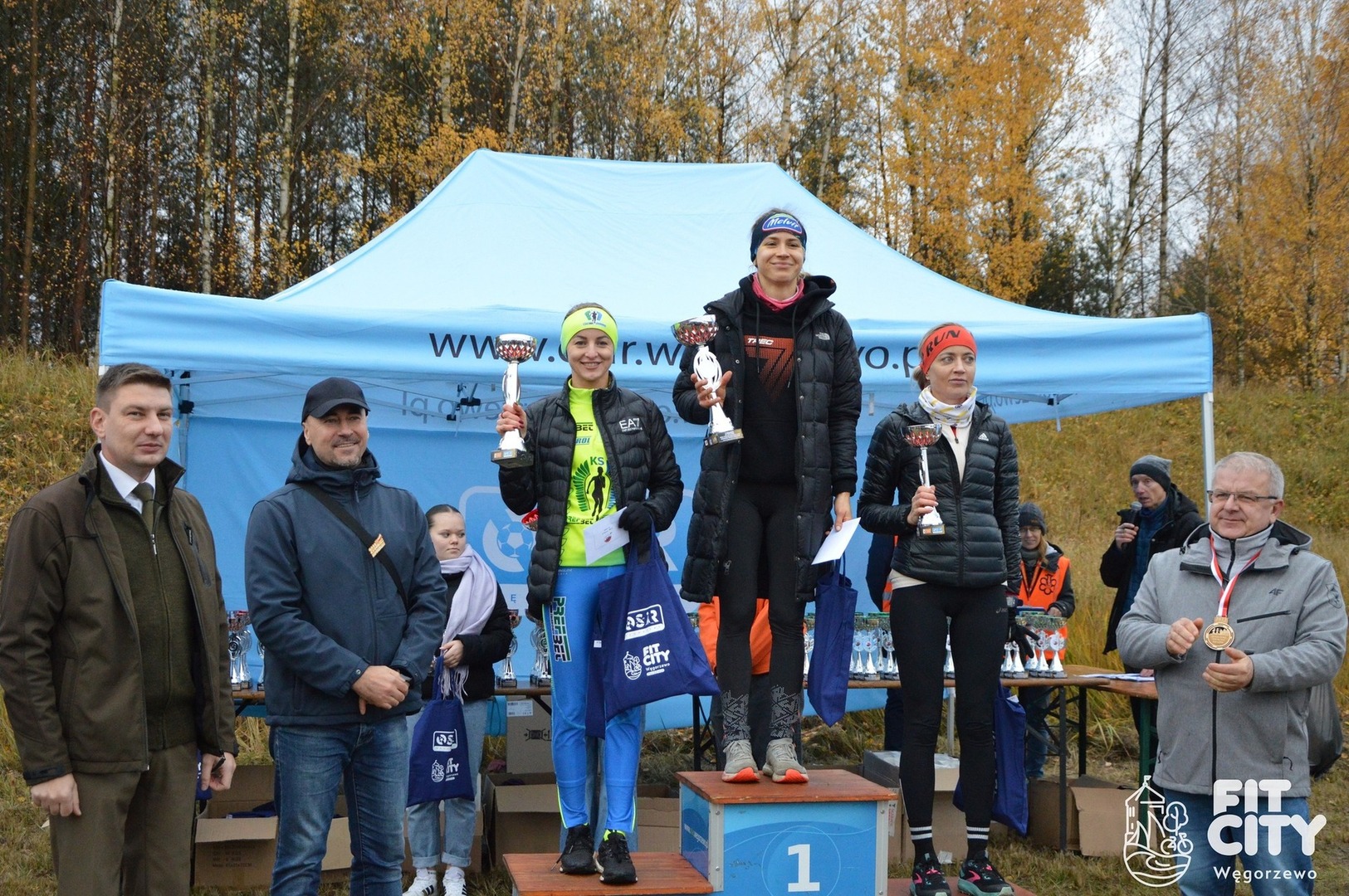 Podium Biegu Niepodległości 5 km kobiet