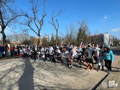 Start biegu Tropem Wilczym
