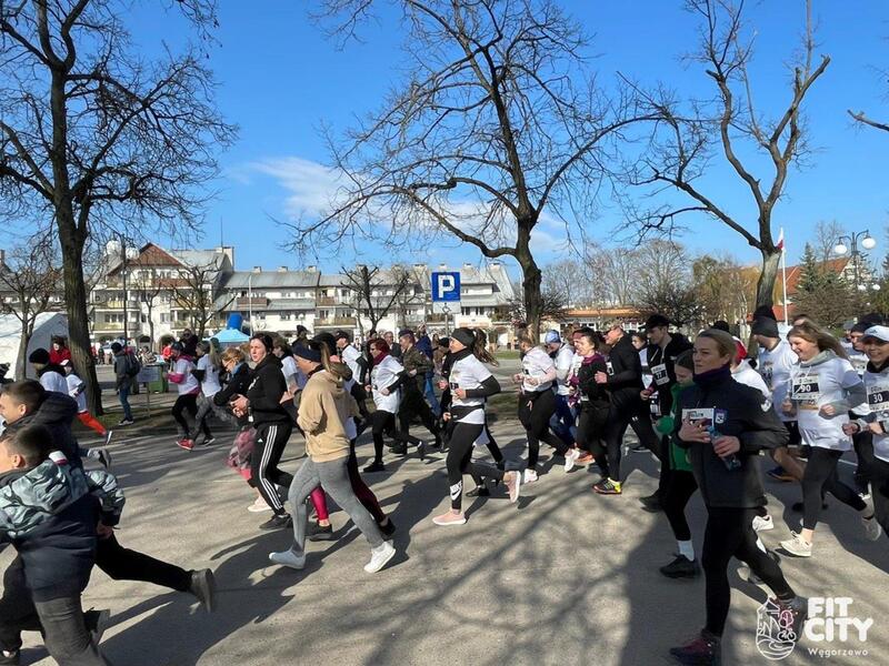 Start biegu Tropem Wilczym