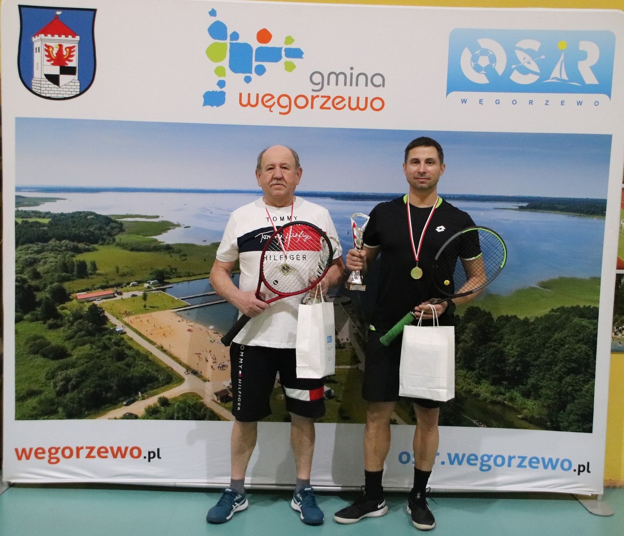 Zwycięzcy ligi tenisa ziemnego w deblu