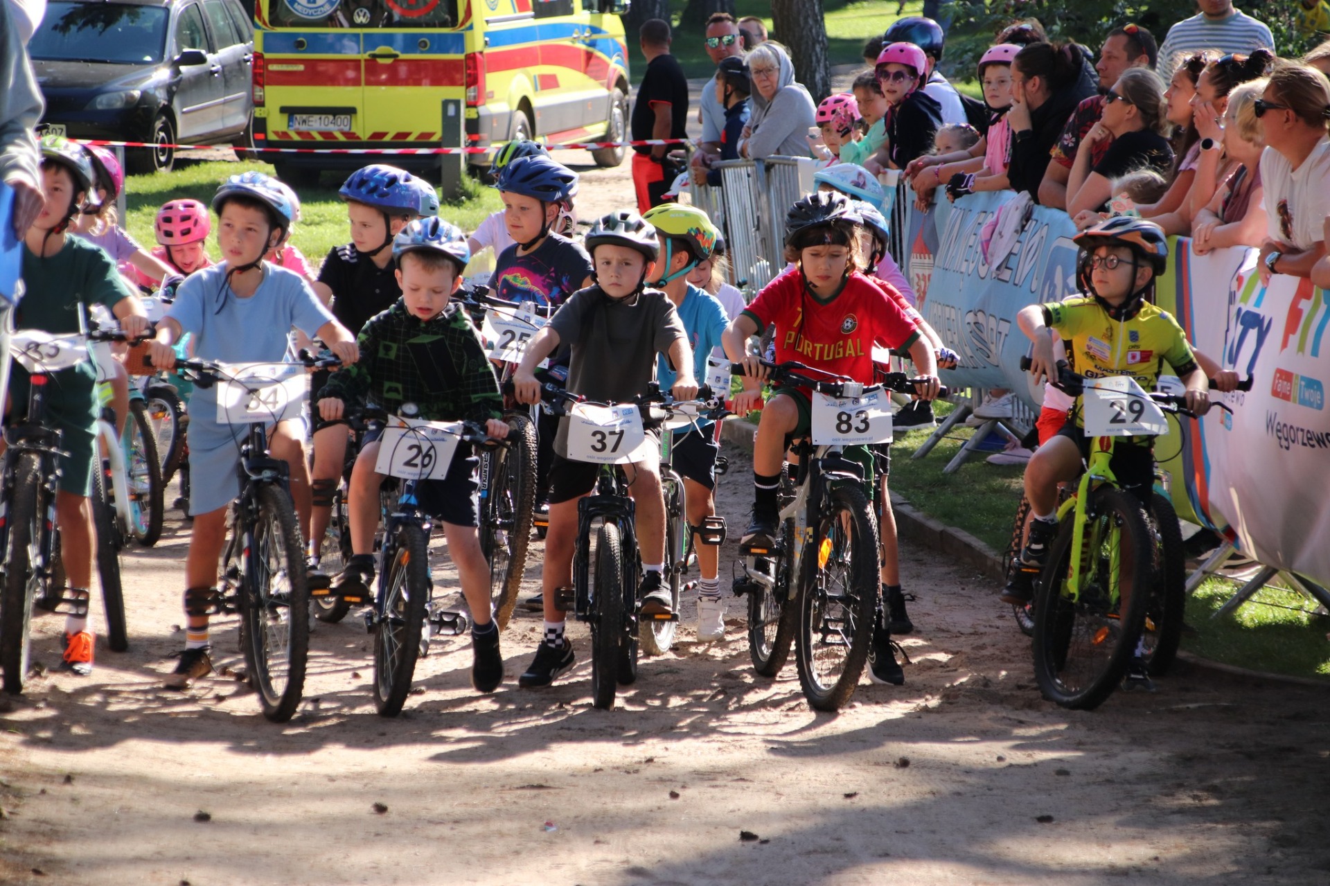 Uczestnicy Cykclocrossu MTB 2025