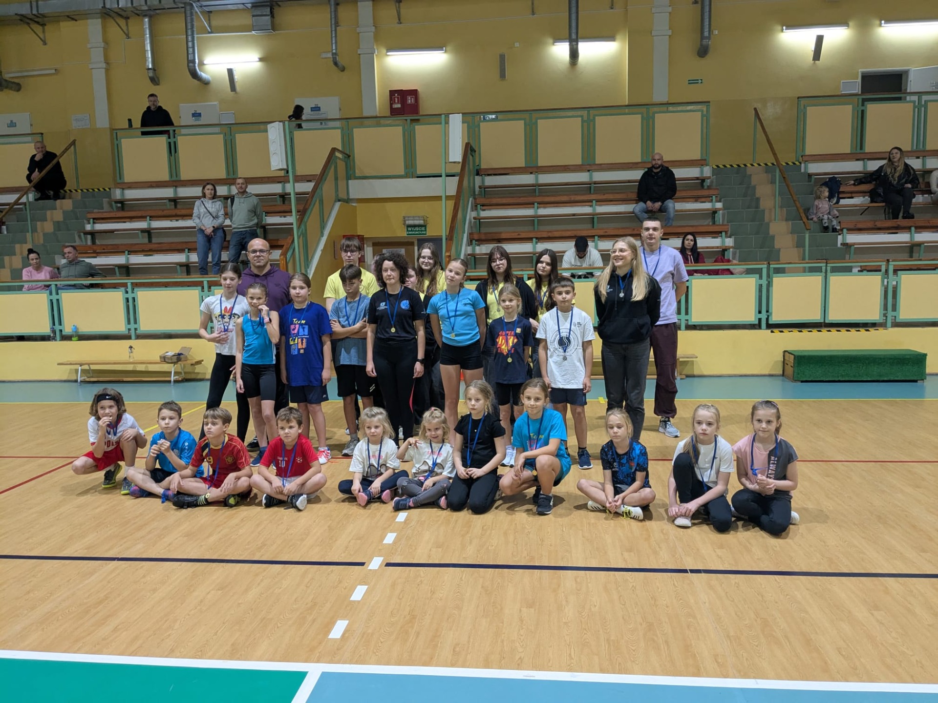 uczestnicy festynu lekkoatletycznego