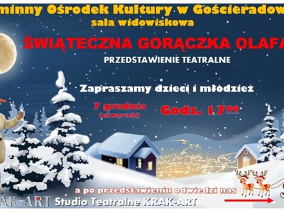 Na zdjęciu w śnieżnej nocnej aurze dom i Mikołaj w saniach