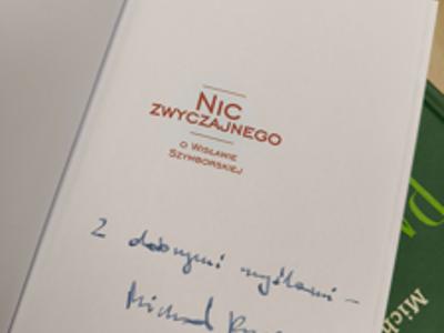 Podpis Michała Rusinka w książce: "Z dobrymi myślami. Michał Rusinek 2024".