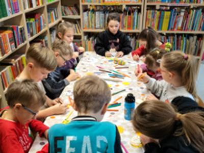 Dzieci podczas zajęć