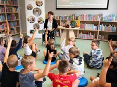 XXIV Ogólnopolski Tydzień Czytania Dzieciom. Dzień 1 - Czytający i dzieci