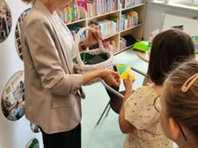 XXIV Ogólnopolski Tydzień Czytania Dzieciom. Dzień 4 - Czytający i dzieci