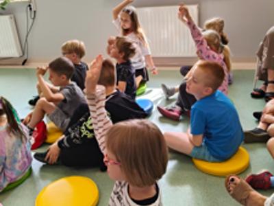 XXIV Ogólnopolski Tydzień Czytania Dzieciom. Dzień 5 - Dzieci