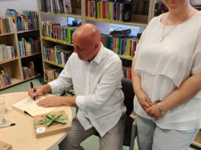 Spotkanie z Mirosławem Zbrojewiczem - Dariusz Rekosz i publiczność
