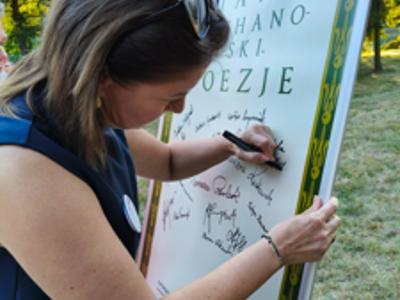 Narodowe Czytanie Gołuchów 2025 - Czytającyv