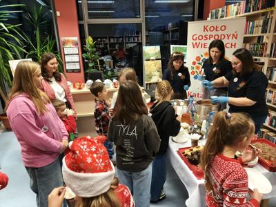 Rozświetlenie Gminnej Choinki - KGW Katarzynki