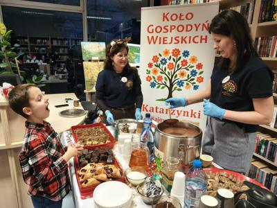 Rozświetlenie Gminnej Choinki - KGW Katarzynki