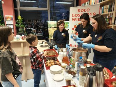 Rozświetlenie Gminnej Choinki - KGW Katarzynki