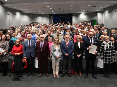 INAUGURACJA_OGÓLNOPOLSKIEJ_KARTY_SENIORA_W_GŁOGOWIE_MŁP_MINIATURA