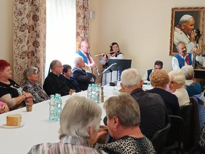 PIELGRZYMKA_SENIORÓW_7