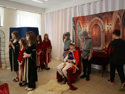PRZEDSTAWIENIE_W_SENIOR_WIGOR_4
