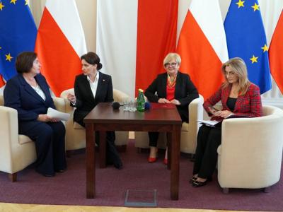 PODKARPACKIE FORUM RAD SENIORÓW