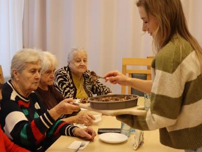 ZDROWY STYL ŻYCIA NA TALERZU – WARSZTATY KULINARNE W „SENIOR-WIGOR”