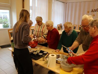 ZDROWY STYL ŻYCIA NA TALERZU – WARSZTATY KULINARNE W „SENIOR-WIGOR”