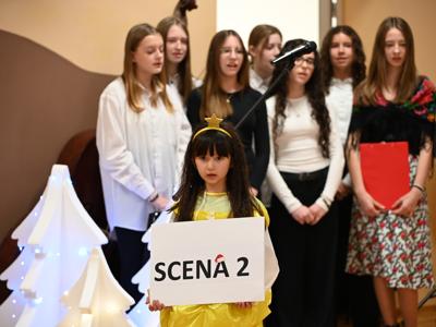 WIECZERZA WIGILIJNA DLA OSÓB STARSZYCH I SAMOTNYCH W GŁOGOWIE MAŁOPOLSKIM