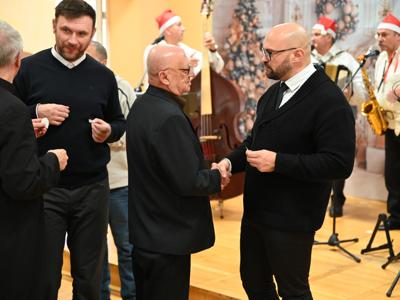 WIECZERZA WIGILIJNA DLA OSÓB STARSZYCH I SAMOTNYCH W GŁOGOWIE MAŁOPOLSKIM