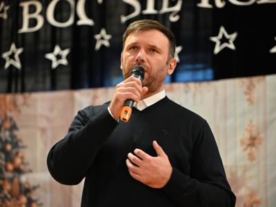 WIECZERZA WIGILIJNA DLA OSÓB STARSZYCH I SAMOTNYCH W GŁOGOWIE MAŁOPOLSKIM