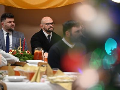 WIECZERZA WIGILIJNA DLA OSÓB STARSZYCH I SAMOTNYCH W GŁOGOWIE MAŁOPOLSKIM