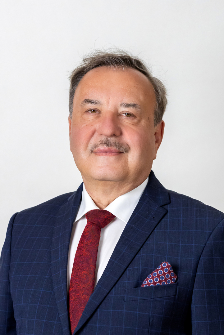 mgr Jan Sawicz Zastępca Dyrektora ds. Ekonomiczno-Administracyjnych