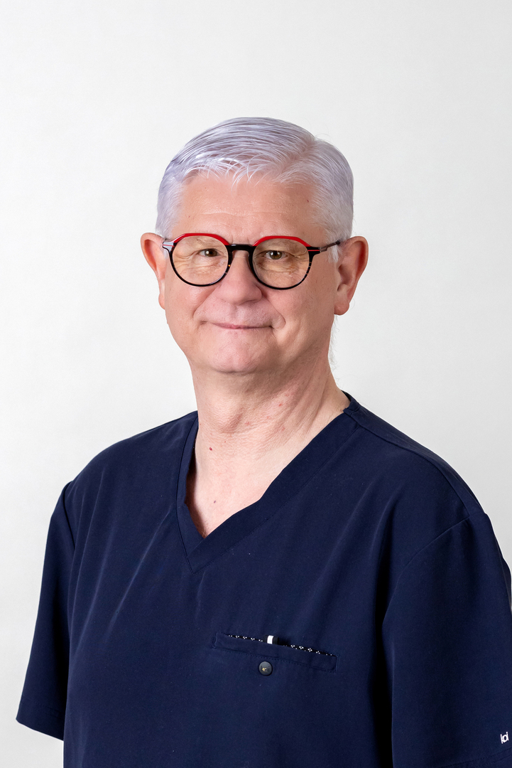 prof. dr hab. n. med. i n. o zdr. Piotr Leszczyński