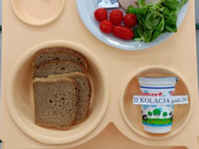 Posiłek na dień 03.02.2025 roku- Kolacja dieta cukrzycowa- dieta z ograniczeniem łatwo przyswajalnych węglowodanów