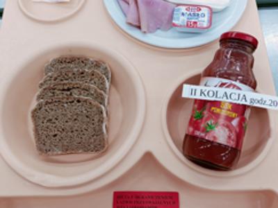 Posiłek na dzień 28.03.2025 roku - kolacja dieta cukrzycowa - dieta z ograniczeniem łatwo przyswajalnych węglowodanów