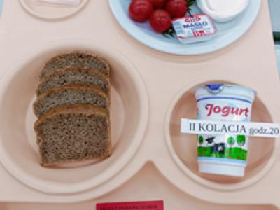 Posiłek na dzień 15.04.2025 roku - kolacja dieta cukrzycowa - dieta z ograniczeniem łatwo przyswajalnych węglowodanów
