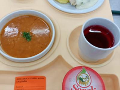 Posiłek na dzień 08.05.2025 roku - obiad dieta łatwostrana bogatobiałkowa.