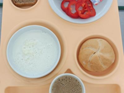 Posiłek na dzień 03.06.2025 roku - śniadanie dieta podstawowa.
