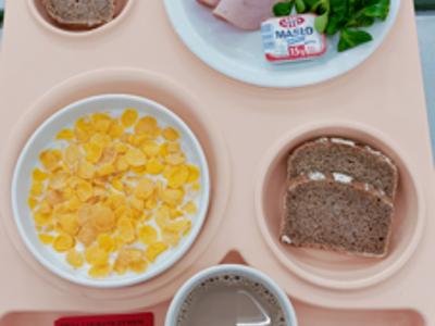 Posiłek na dzień 17.06.2025 roku - śniadanie dieta cukrzycowa - dieta z ograniczeniem łatwo przyswajalnych węglowodanów.