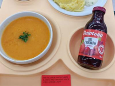 Posiłek na dzień 07.07.2025 roku - obiad dieta cukrzycowa - dieta z ograniczeniam łatwo przyswajalnych węglowodanów.