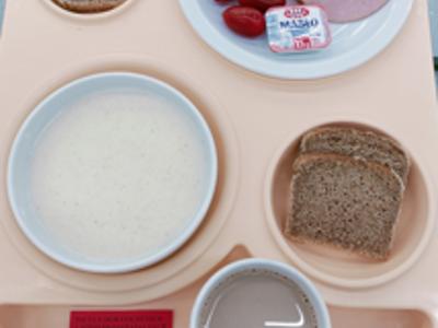 Posiłek na dzień 04.09.2025 roku - śniadanie dieta cukrzycowa - dieta z ograniczeniem łatwo przyswajalnych węglowodanów.