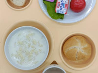Posiłek na dzień 10.09.2025 roku - śniadanie dieta łatwostrawna.