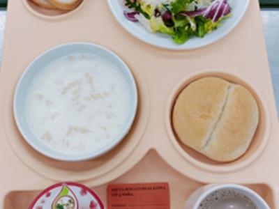 Posiłek na dzień 22.09.2025 roku - śniadanie dieta łatwostrawna bogatobiałkowa.