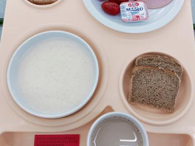 Posiłek na dzień 02.10.2025 roku - śniadanie dieta cukrzycowa - dieta z ograniczeniem łatwo przyswajalnych węglowodanów.