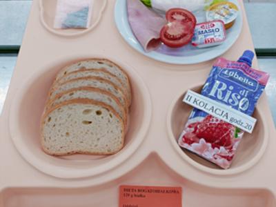 Posiłek na dzień 03.10.2025 roku - kolacja dieta łatwostrawna bogatobiałkowa.