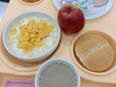Posiłek na dzień 23.10.2025 roku - śniadanie dieta łatwostrawna.
