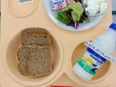 Posiłek na dzień 22.10.2025 roku - kolacja dieta cukrzycowa- dieta z ograniczeniem łatwo przyswajalnych węglowodanów.