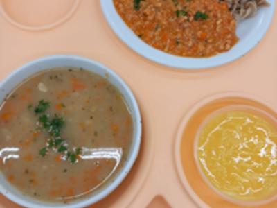 Posiłek na dzień 30.10.2025 roku - obiad dieta cukrzycowa - dieta z ograniczeniem łatwo przyswajalnych węglowodanów.