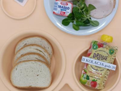 Posiłek na dzień 28.10.2025 roku - kolacja dieta łatwostrawna.